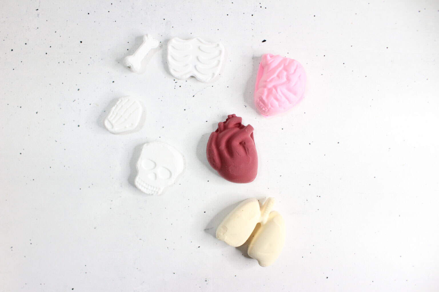 Easy Human Body Sensory Bin For Toddlers and Preschoolers